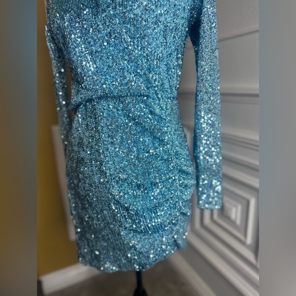 SHOW ME YOUR MUMU
PARTY HOP DRESS Sequin Blue Dress - Picture 6 of 17